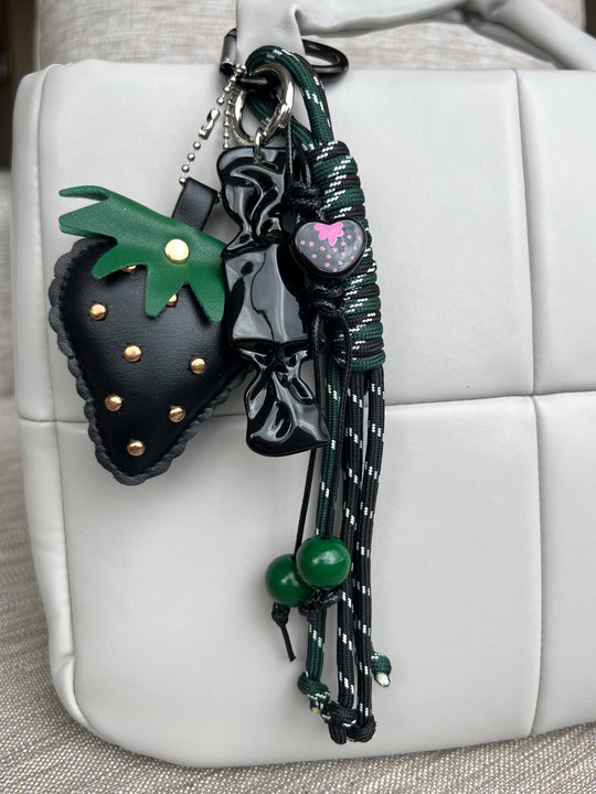 Llavero charms fresa 598-29